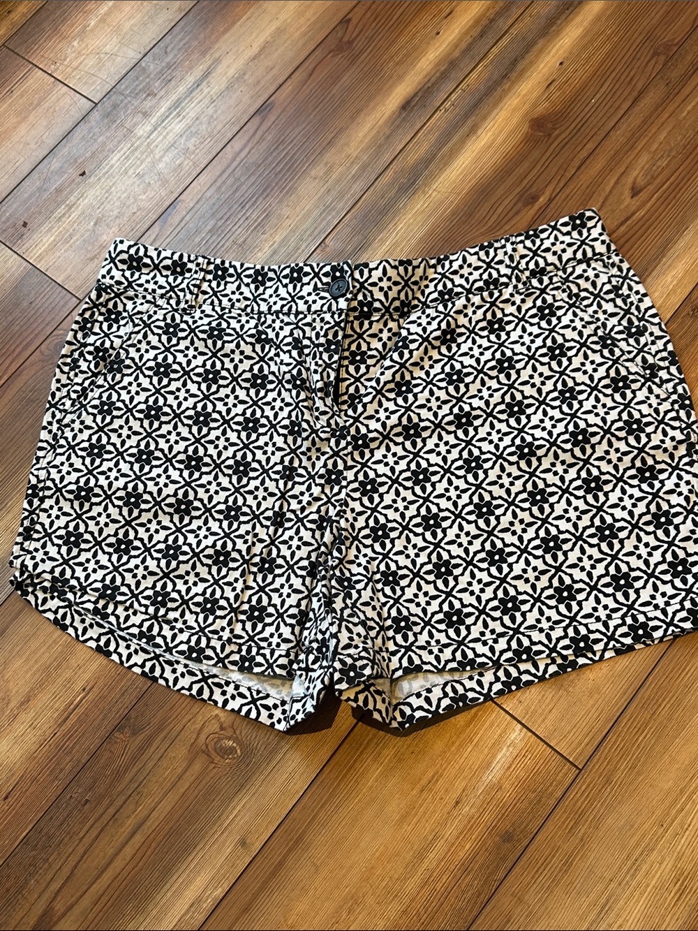 Black & White Patterned Women's Shorts